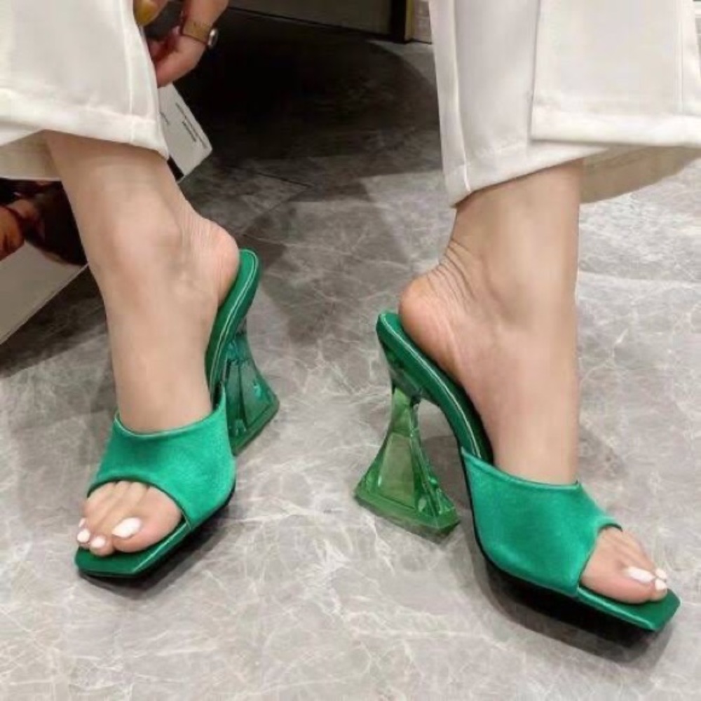Zara NWT Green Satin Strap Clear Assymetrical Vinyl Green Heels Size 6.5 / 37
